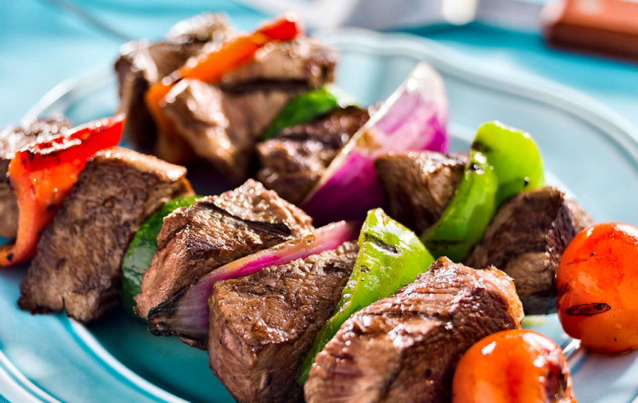 Griekse schotel naar keuze bij Restaurant Rhodos