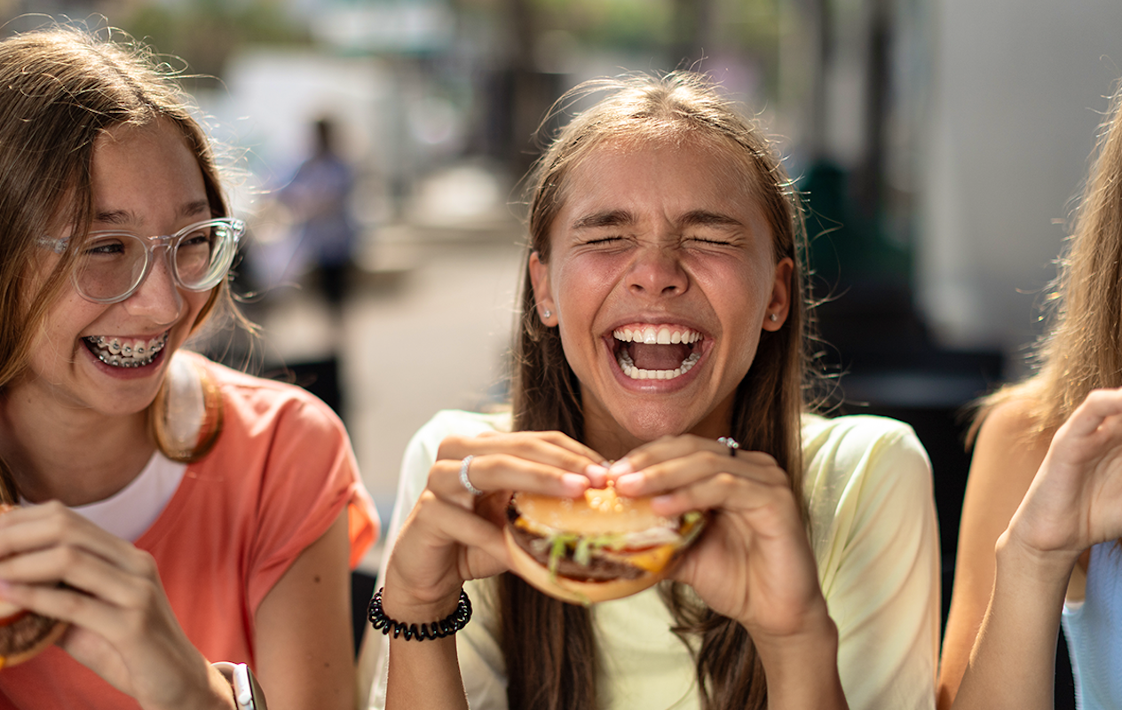 Grillburger voor €1,50 bij FEBO Kersenboogerd