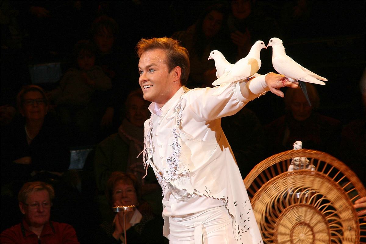 Entreeticket Groot Kerstcircus Den Haag