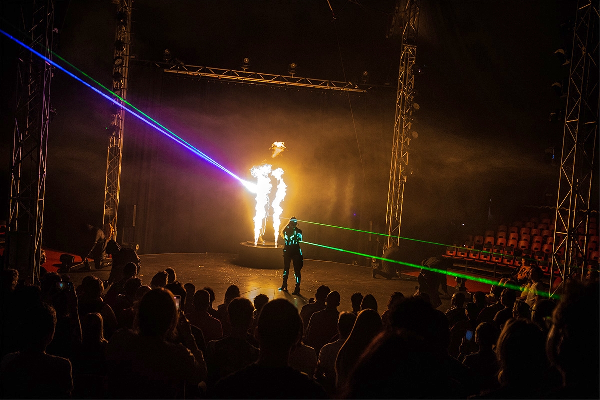 Entreeticket Groot Kerstcircus Den Haag