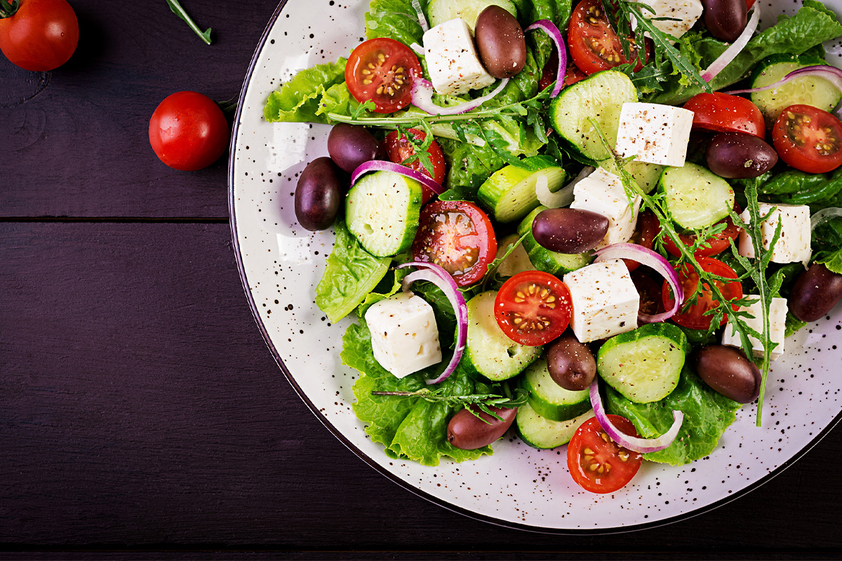 Halve kip + friet + salade op woensdag bij Dimitri's