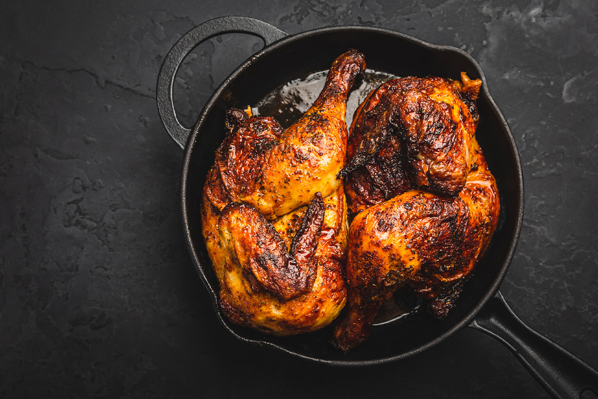 Halve kip + friet + salade op woensdag bij Dimitri's