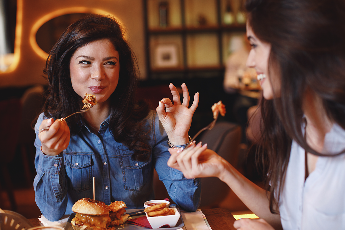 Hamburgermenu incl. friet en drankje bij Tasty's 