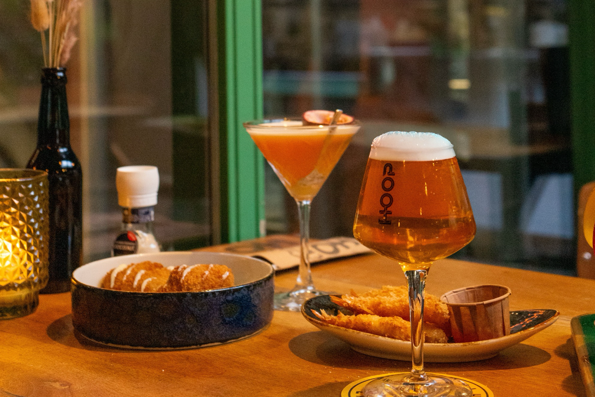 High beer of high wine + borrelplank bij Brouwerij HOOP