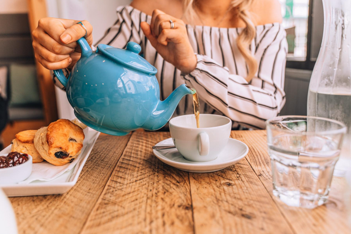 High tea + onbeperkt thee bij Restaurant Plancius