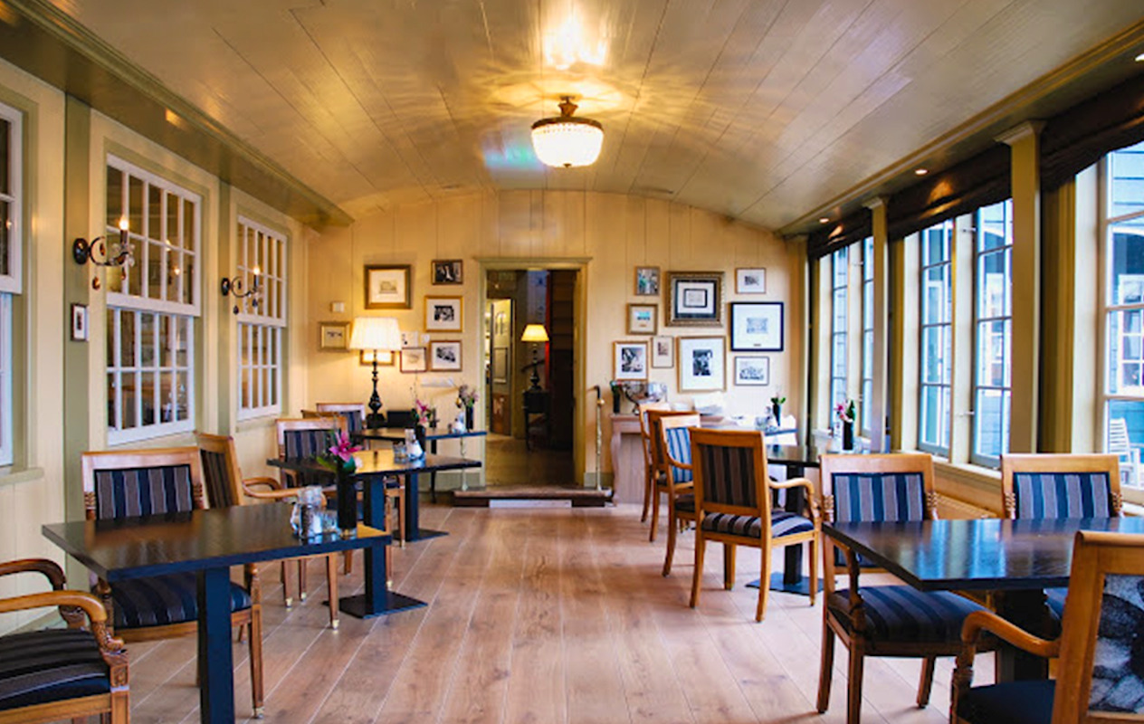 High tea bij d'Swarte Walvis op de Zaanse Schans