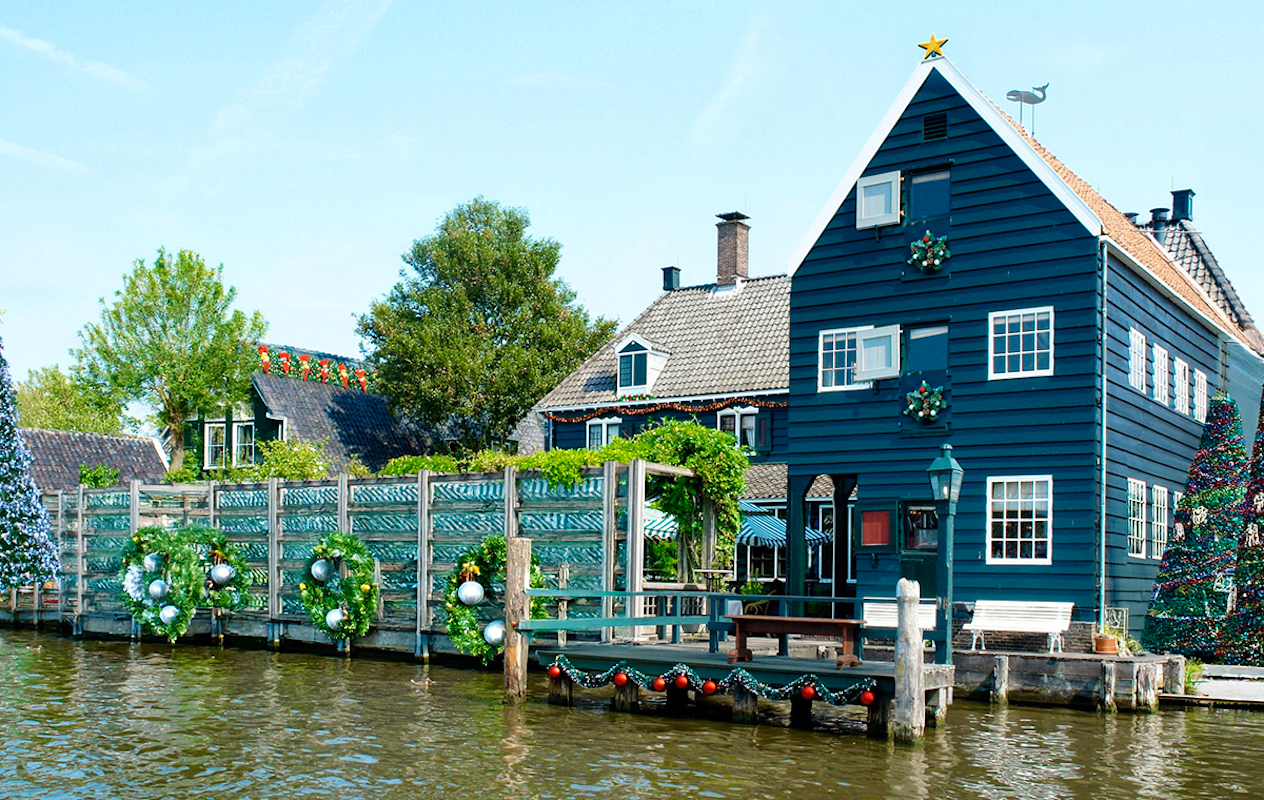 High tea bij d'Swarte Walvis op de Zaanse Schans