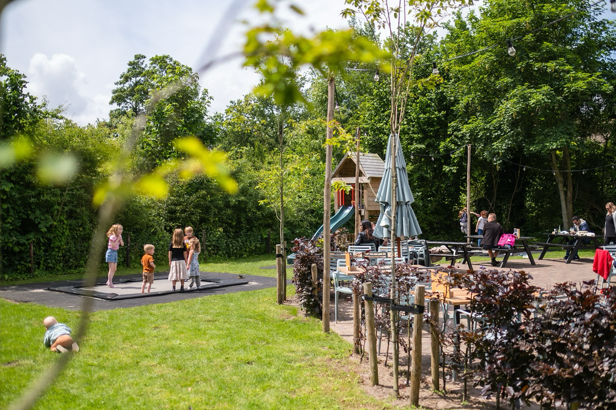 Luxe high tea + prosecco bij Villa Zoethout