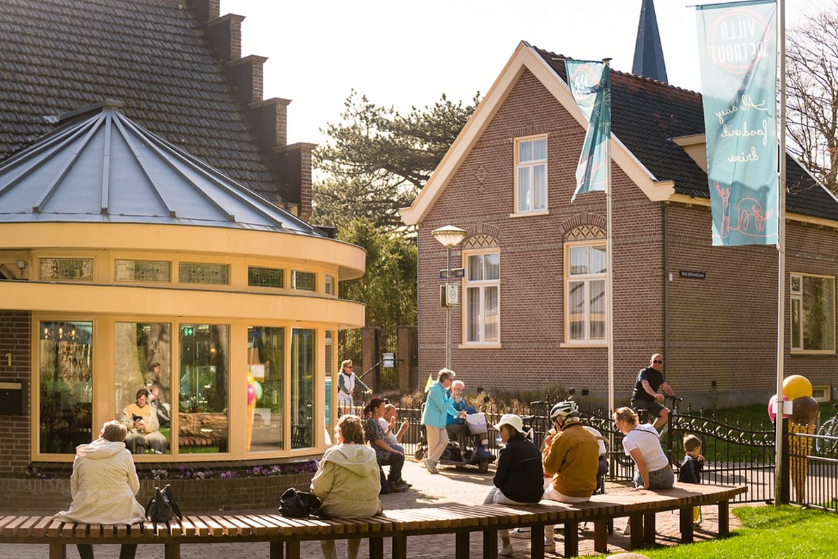 Luxe high tea + prosecco bij Villa Zoethout