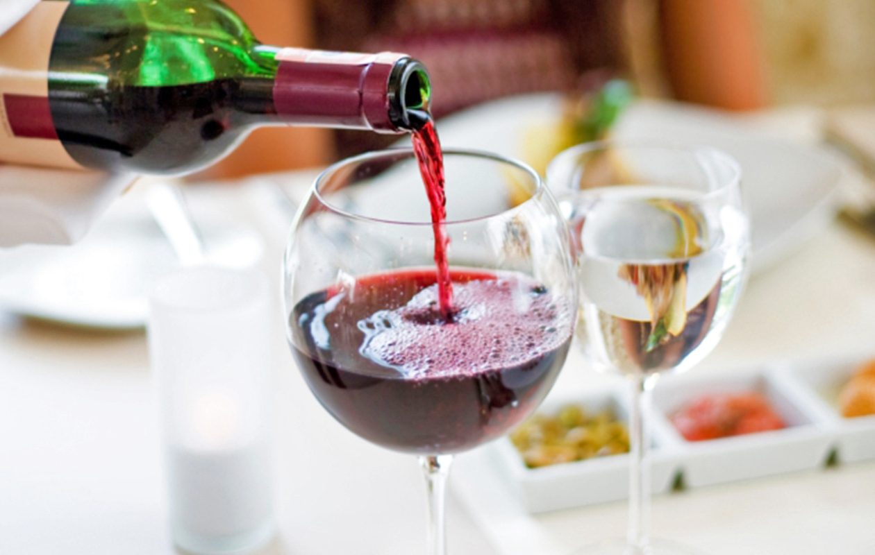 Een heerlijke High Wine, Beer of Bubbles in een Fletcher hotel naar keuze 