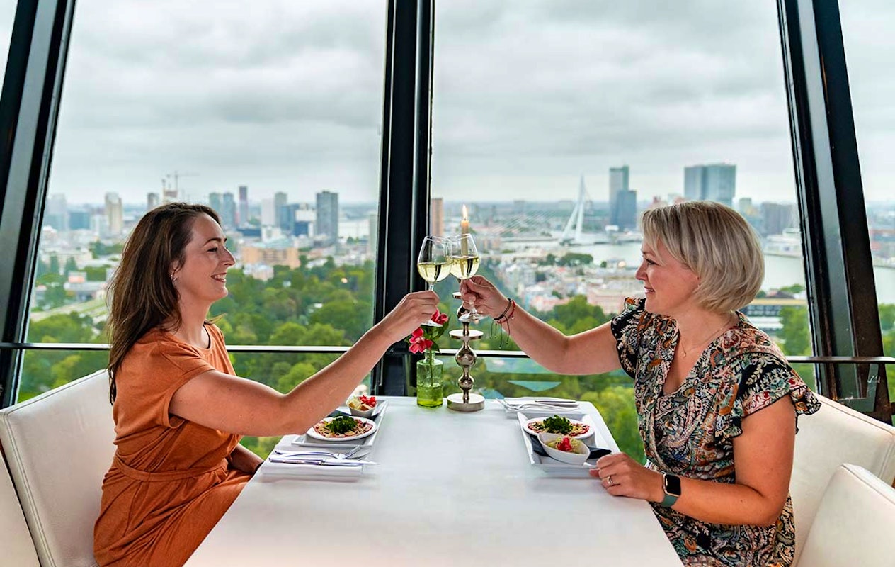 High wine + entree Euromast