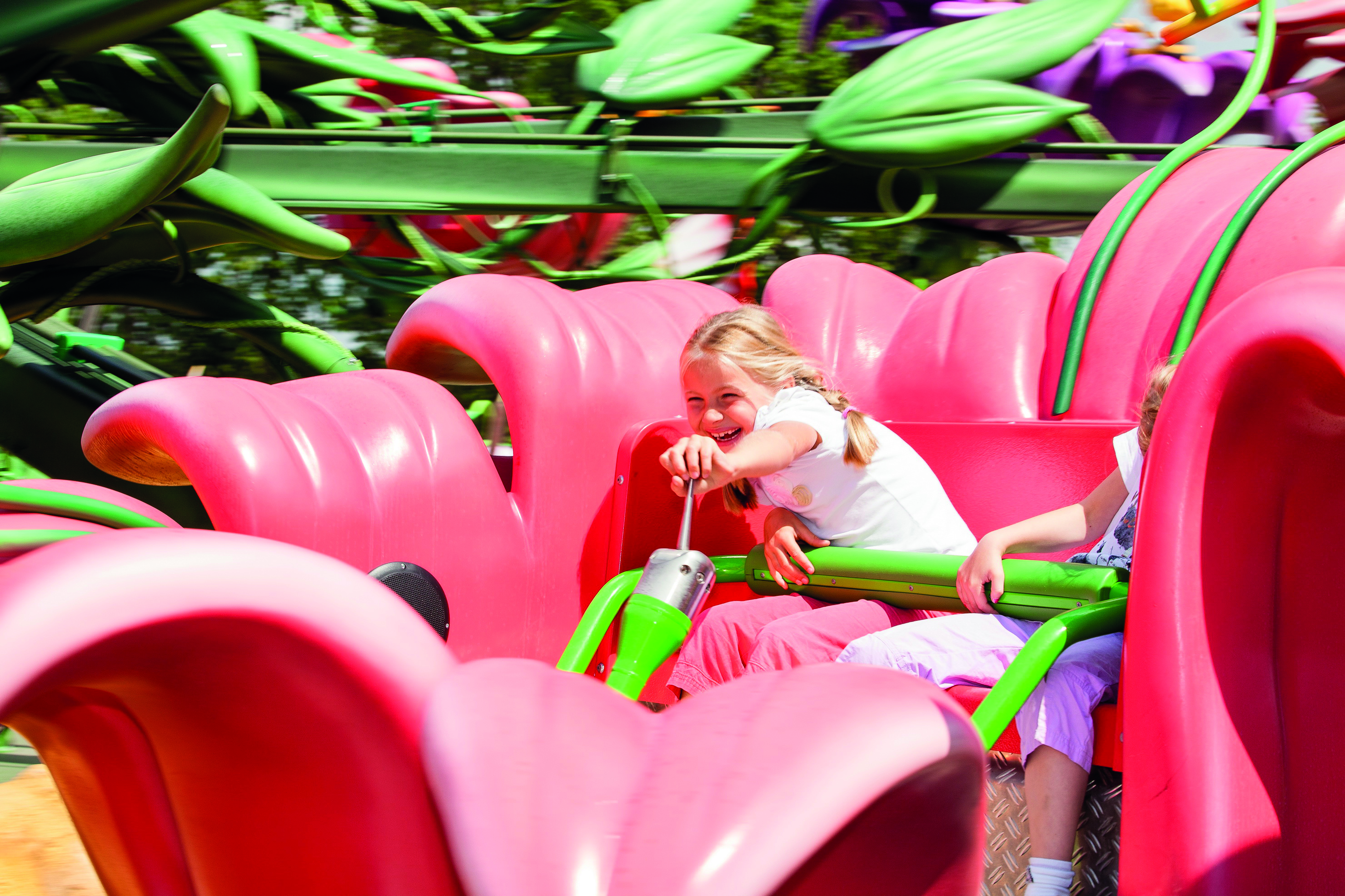 Sensationele attracties voor jong en oud bij Holiday Park 