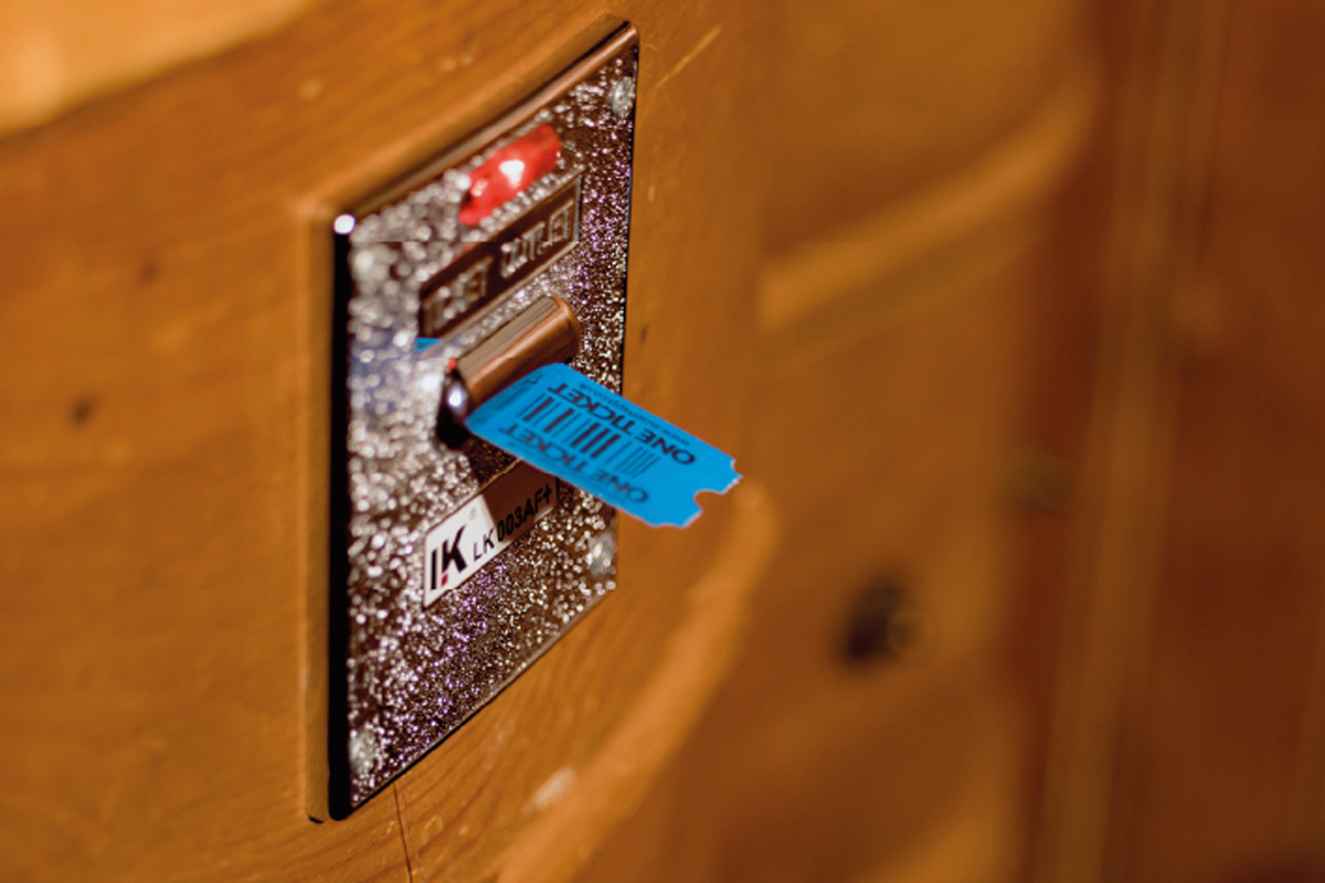 Holy Moly Trip Ticket + 2-gangen lunch bij Holy Moly Breda