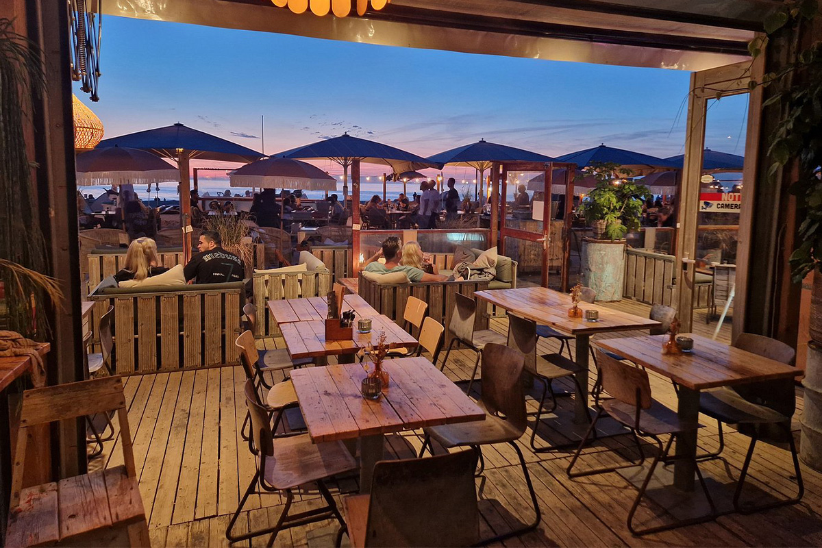 Hoofdgerecht naar keuze bij Beachclub Solbeach in Scheveningen