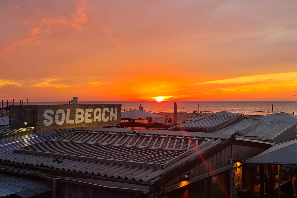 Hoofdgerecht naar keuze bij Beachclub Solbeach in Scheveningen