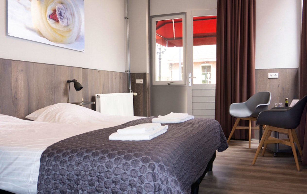 Overnachting + ontbijt bij Hotel Waddengenot (2 personen)