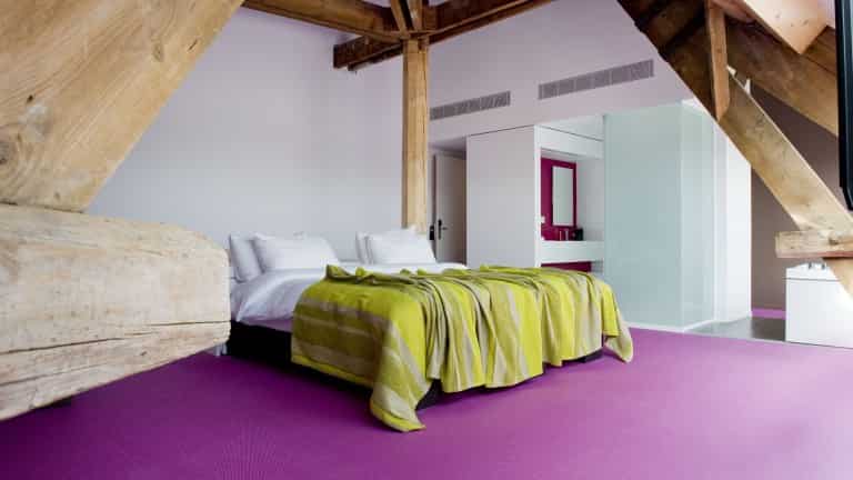 Eburon Hotel - Different Hotels