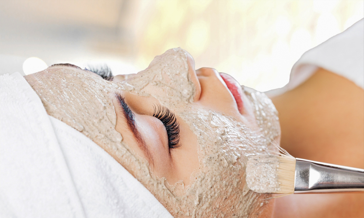 Huidanalyse + peeling bij Schoonheidsspecialist Ninette de Wit