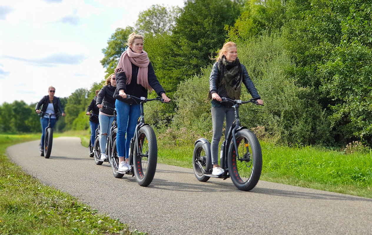 Huur 2 uur een Fat Max E-step bij Nika Actief