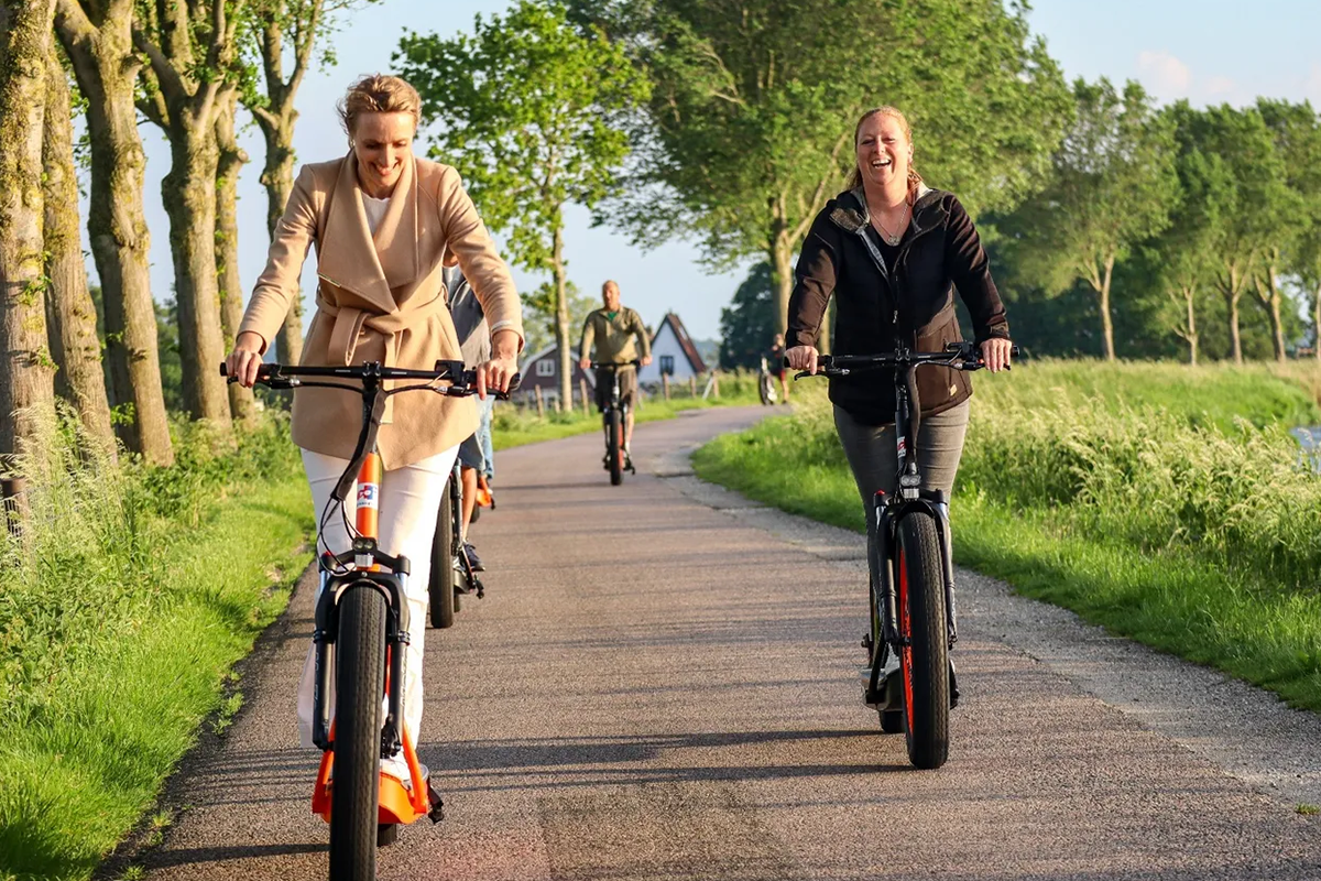 Huur een E-step voor 3 uur in De Rijp