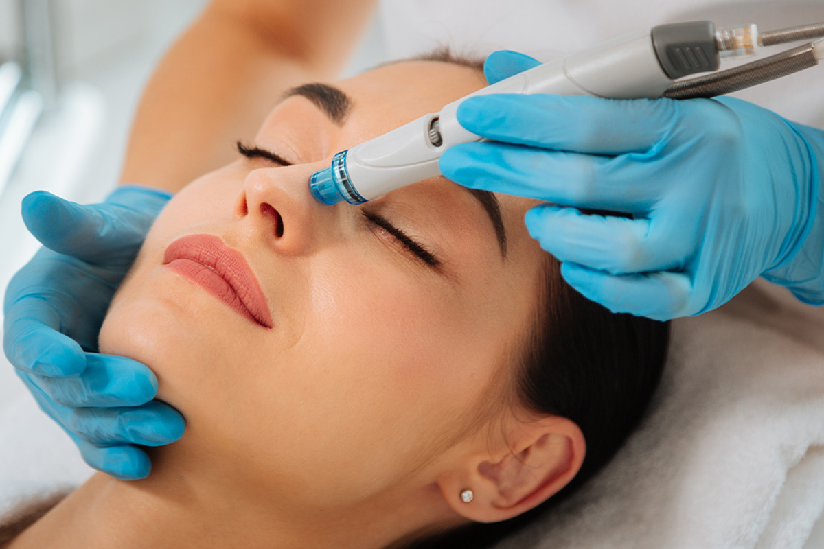 Hydrafacial-gezichtsbehandeling (60 min)