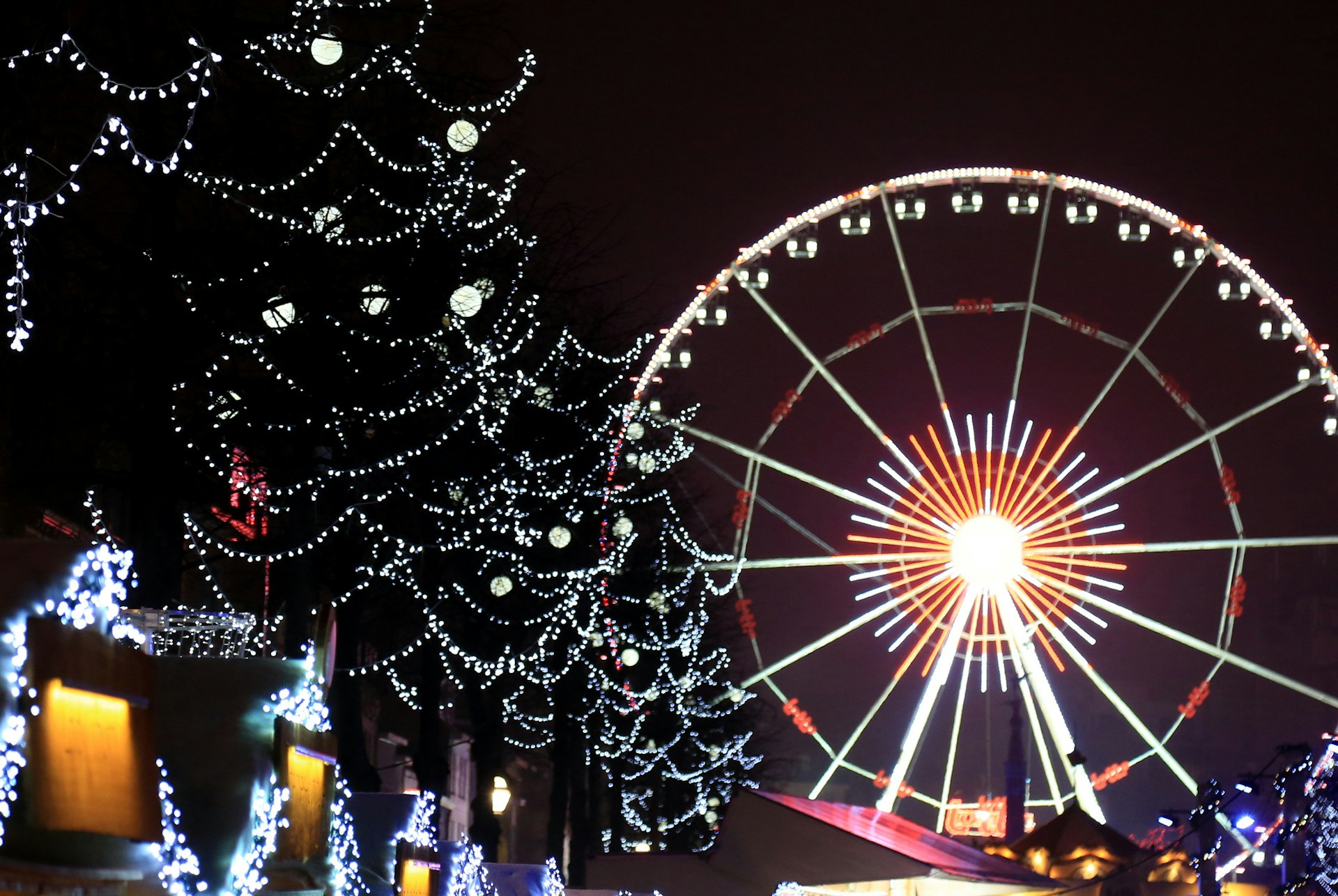 Kerstmarkten in België: Magie, lichtjes en winterplezier