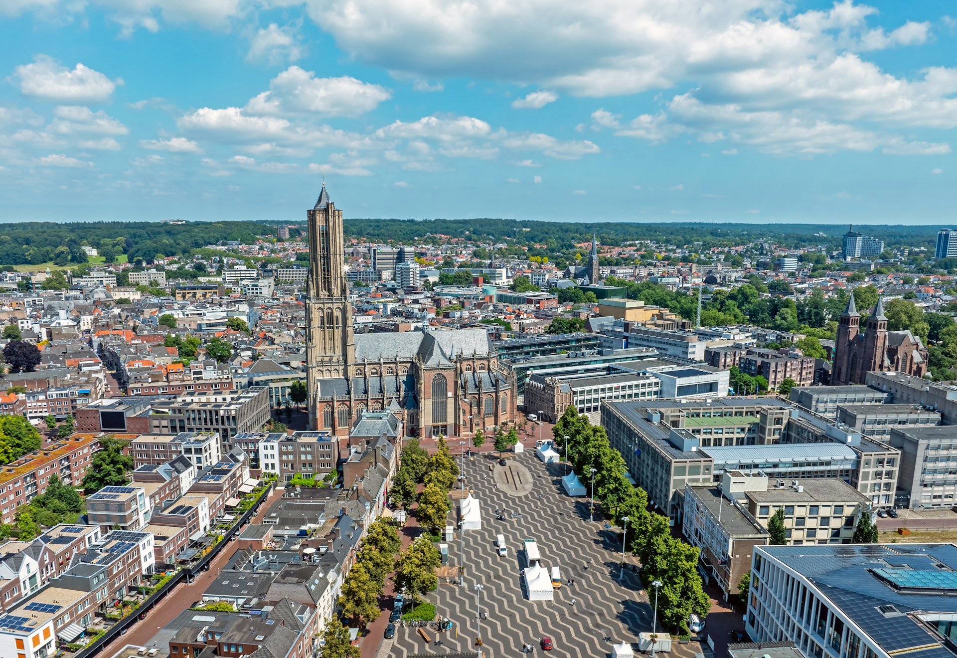 Arnhem bezoeken: Dagje uit vol cultuur, natuur en gezinsplezier