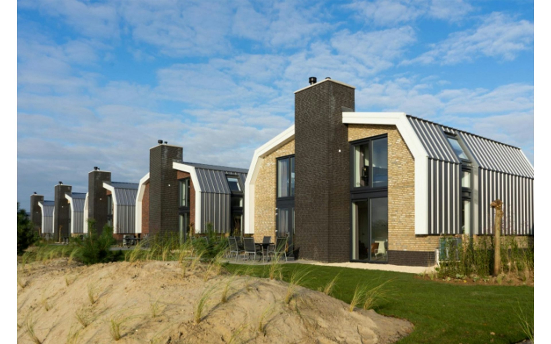 Ontdek EuroParcs De Kraaijenbergse Plassen: Water, natuur & gezinsplezier in Noord-Brabant