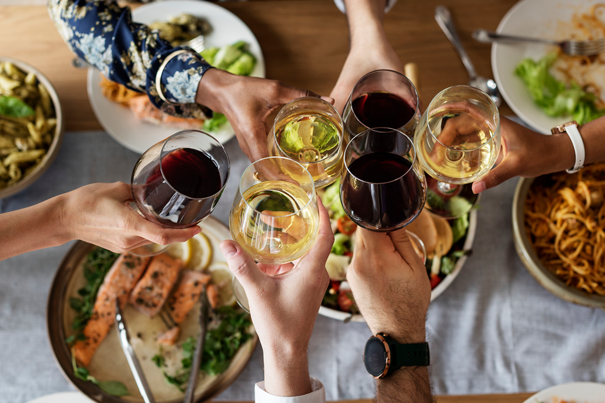 Italiaans gerecht naar keuze + glas wijn bij The Beach Brunch