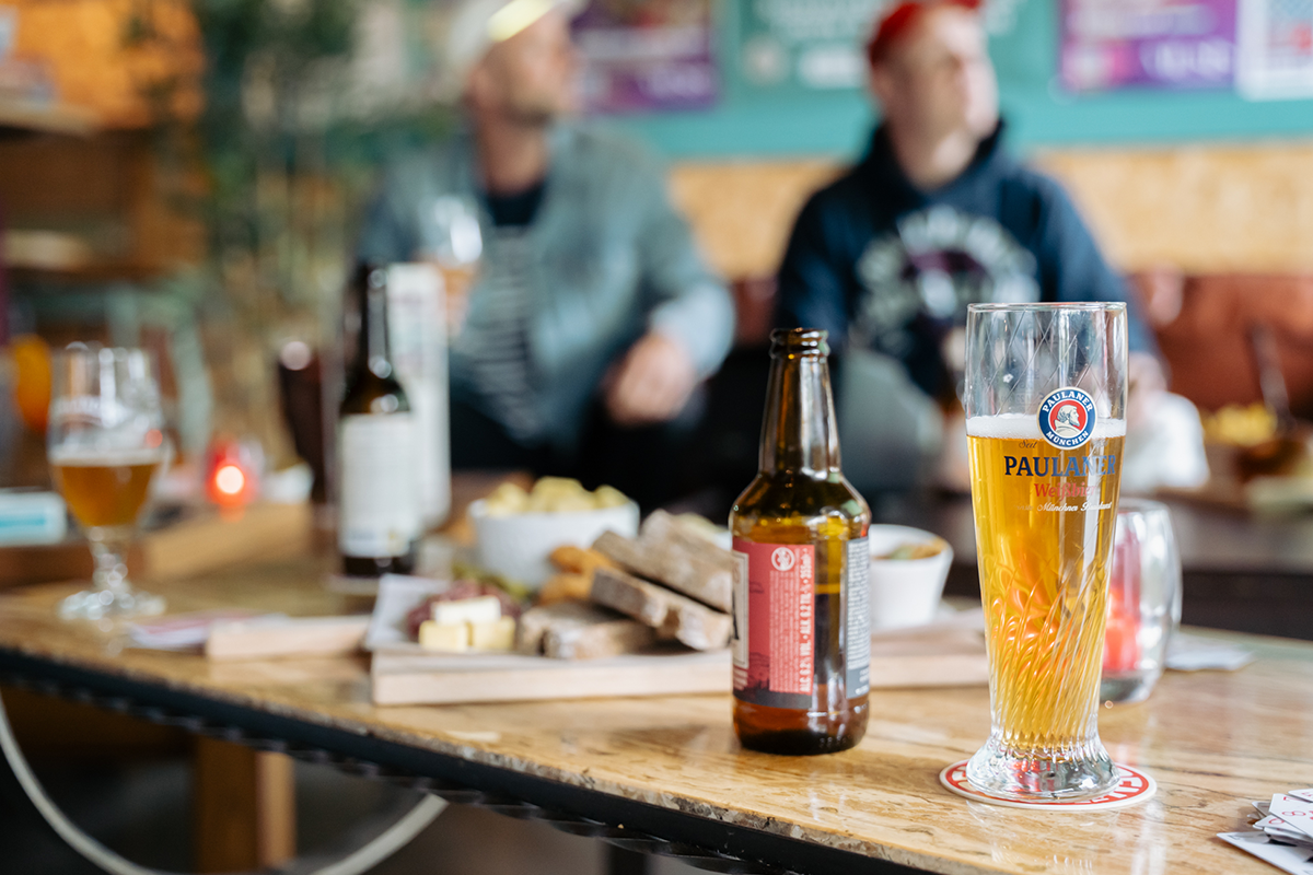 Potje jeu de boules + bittergarnituur en drankje(s)