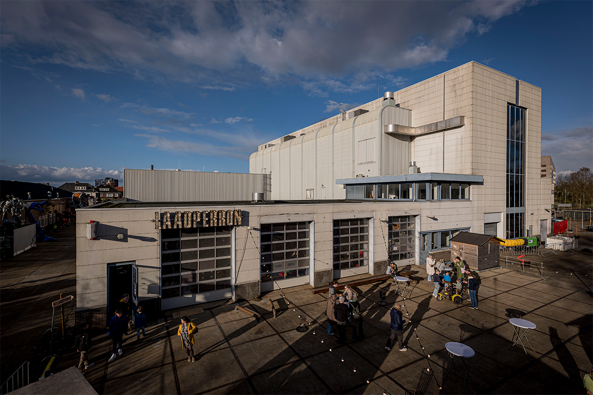 Jeu de boules + hamburger, friet & drankje bij Het Laadperron (4 personen)