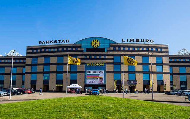 Juich mee tijdens een thuiswedstrijd van Roda JC! 