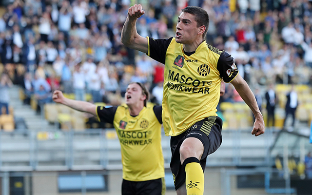 Juich mee tijdens een thuiswedstrijd van Roda JC! 