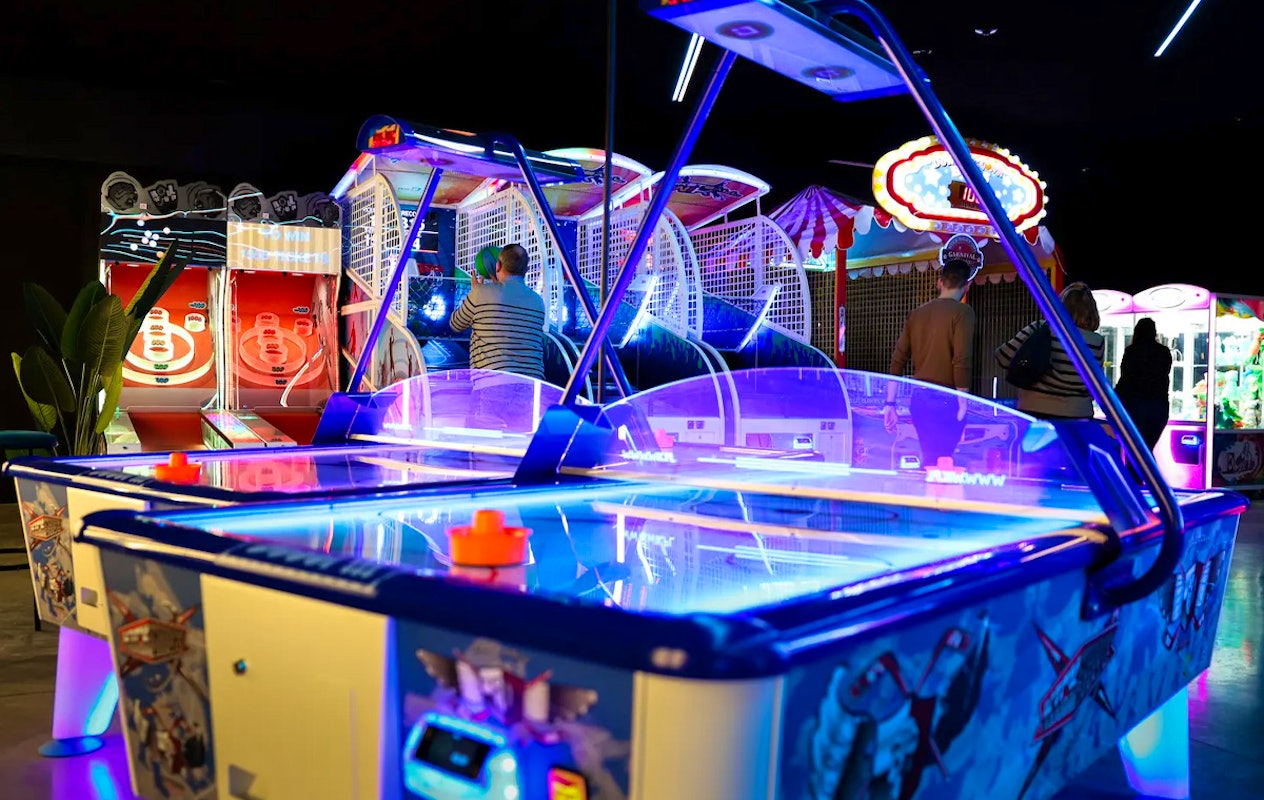 2 uur jumpen of 60 min. jumpen + 60 min. arcade bij SuperJump