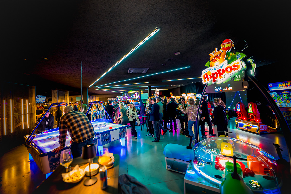 2 uur jumpen of 60 min. jumpen + 60 min. arcade bij SuperJump