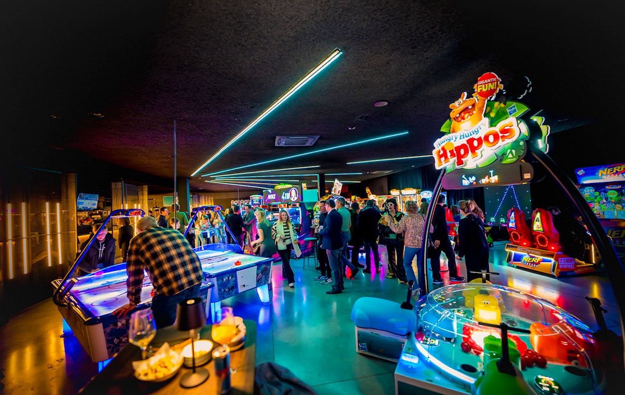 2 uur jumpen of 60 min. jumpen + 60 min. arcade bij SuperJump