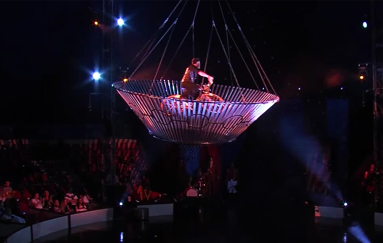 Een fantastische en flitsende voorstelling bij Kerstcircus Enschede