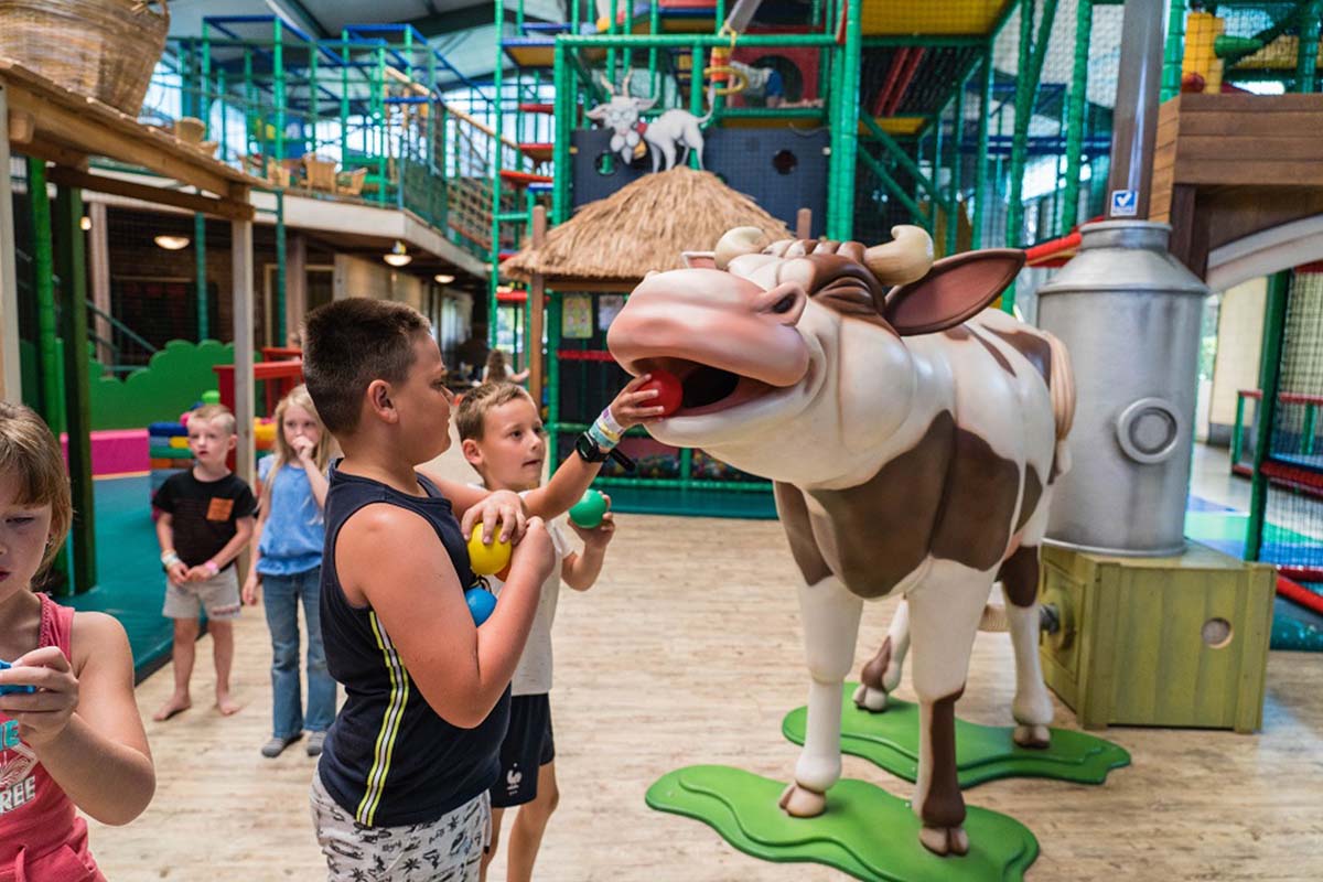 Entree, inclusief minidonut + zakje chips + ranja + snoep bij Haasje Over