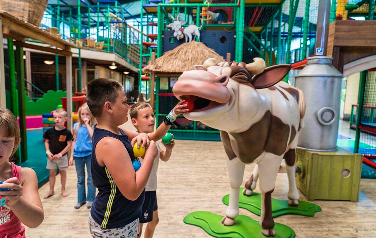 Entree, inclusief minidonut + zakje chips + ranja + snoep bij Haasje Over