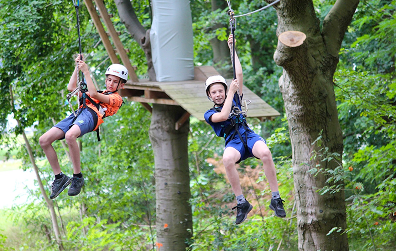 2,5 uur klimmen bij Klimbos Harderwijk incl. Free Fall