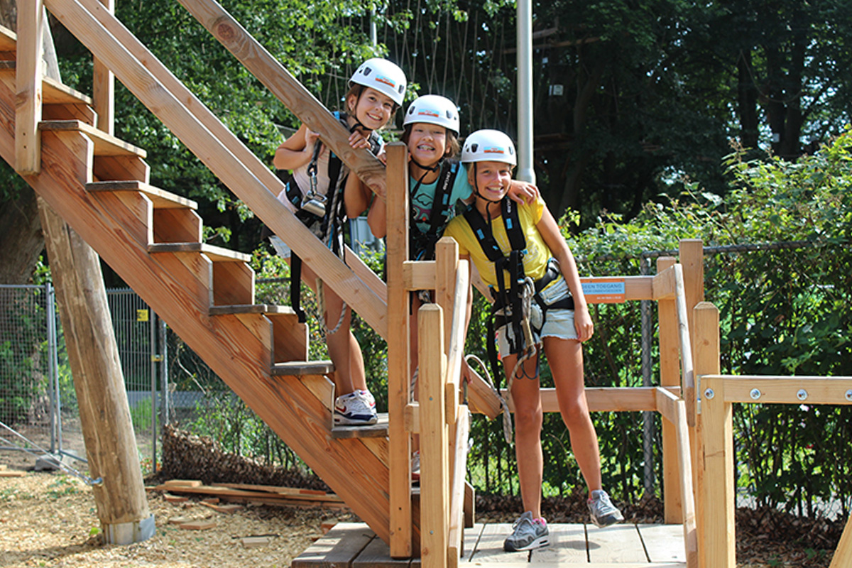  2,5 uur klimmen bij Klimbos Harderwijk incl. Free Fall