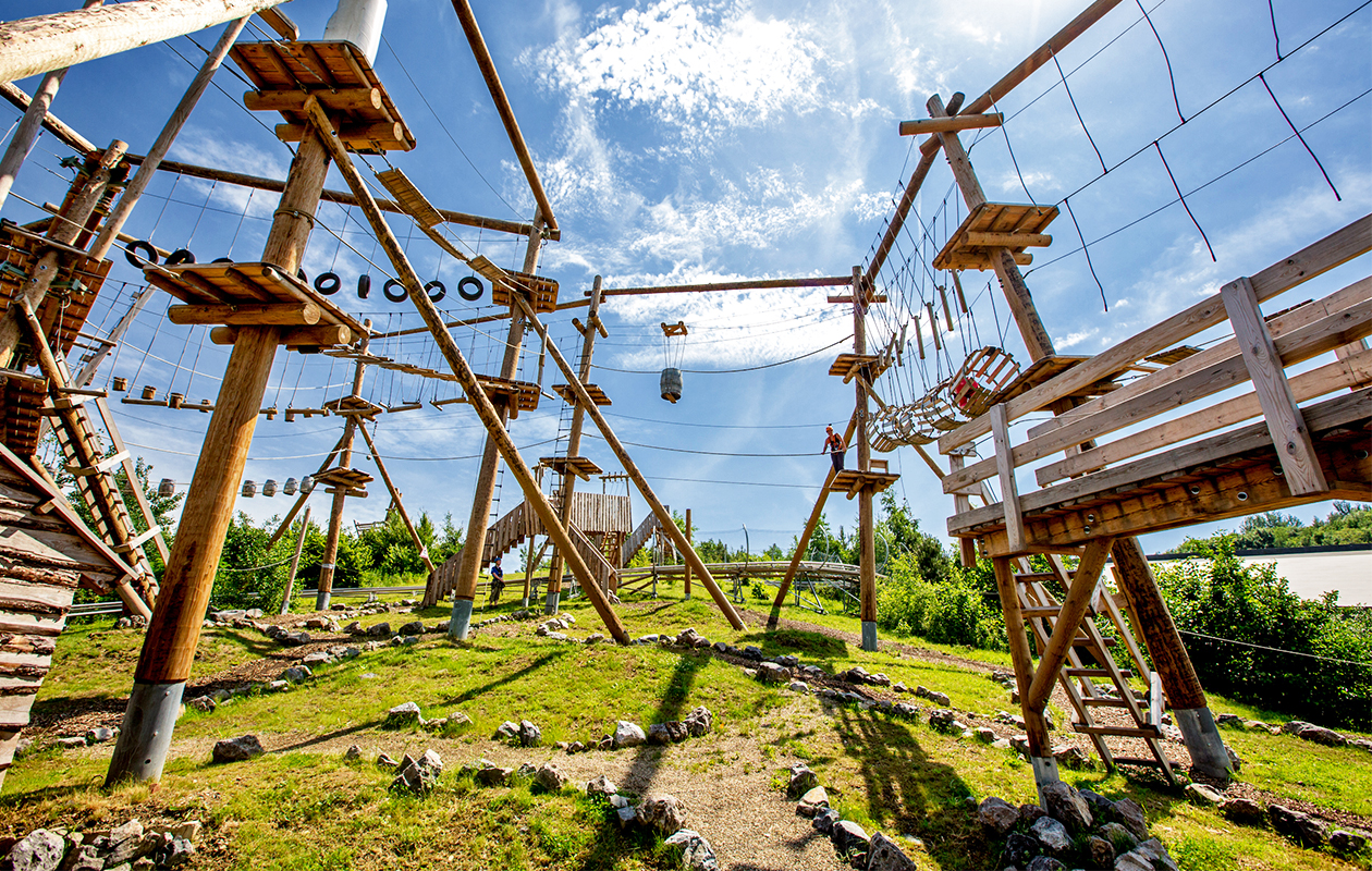 Eén en al avontuur voor jong en oud in Klimpark SnowWorld Landgraaf