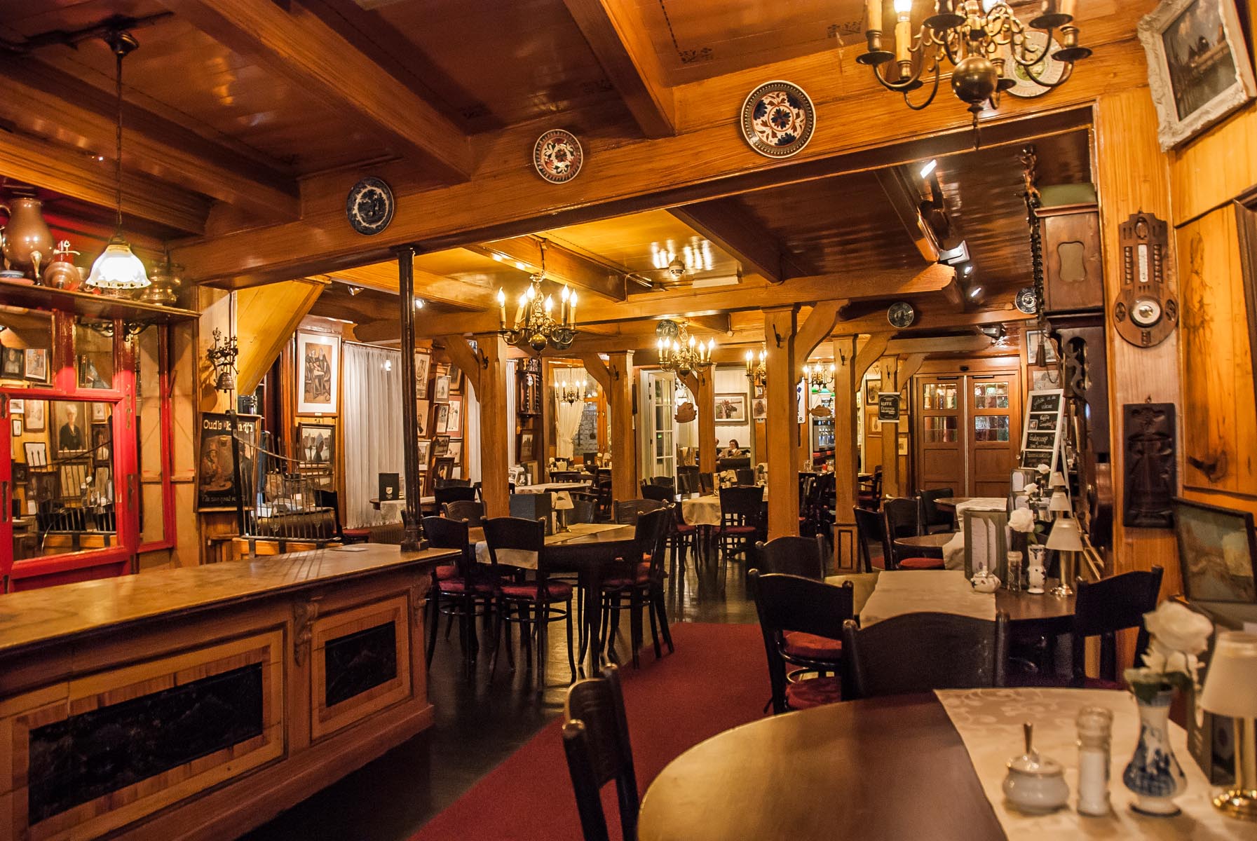 Koffie + gebak bij Hotel Spaander