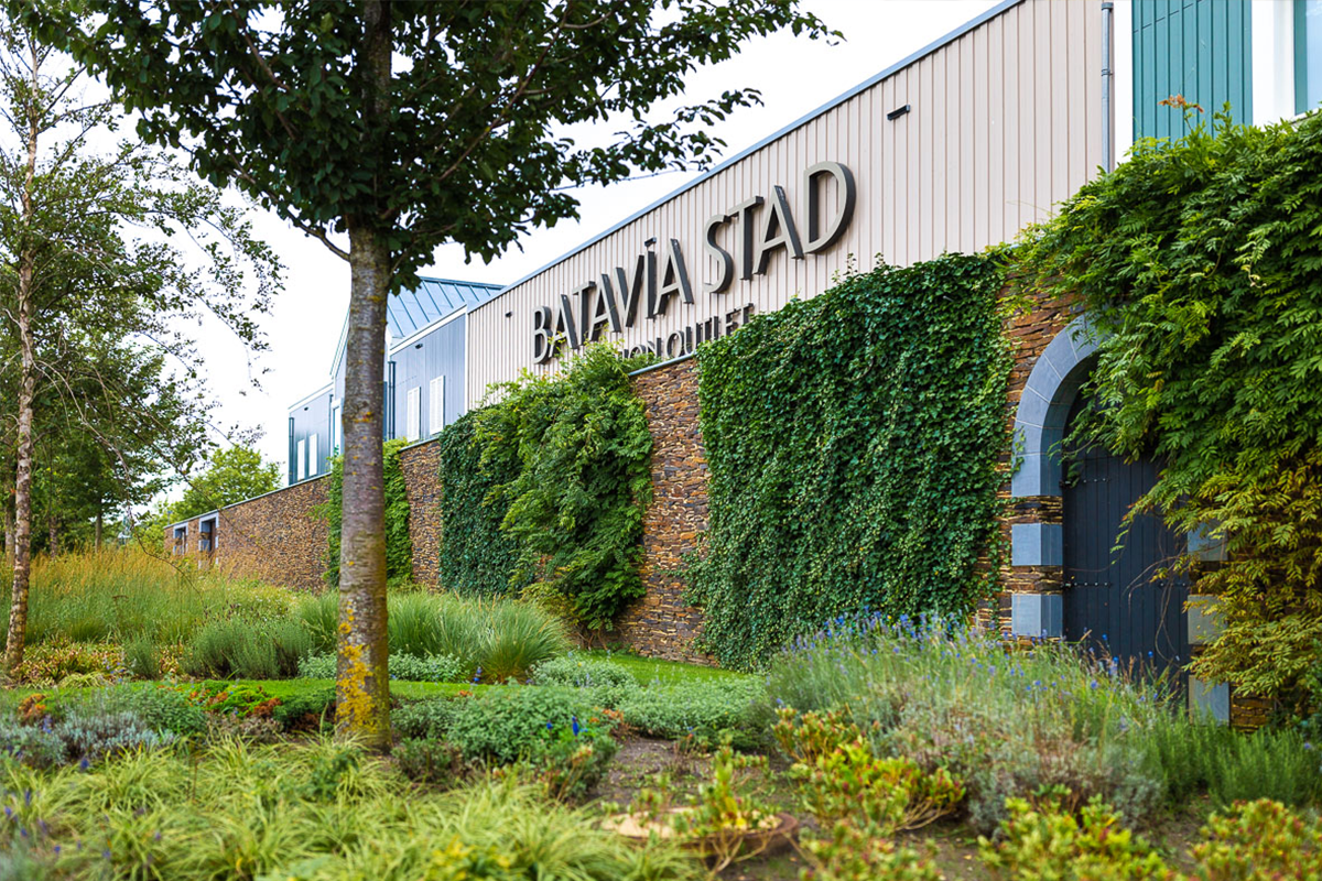 Koffie of thee + wat lekkers in Batavia Stad Fashion Outlet