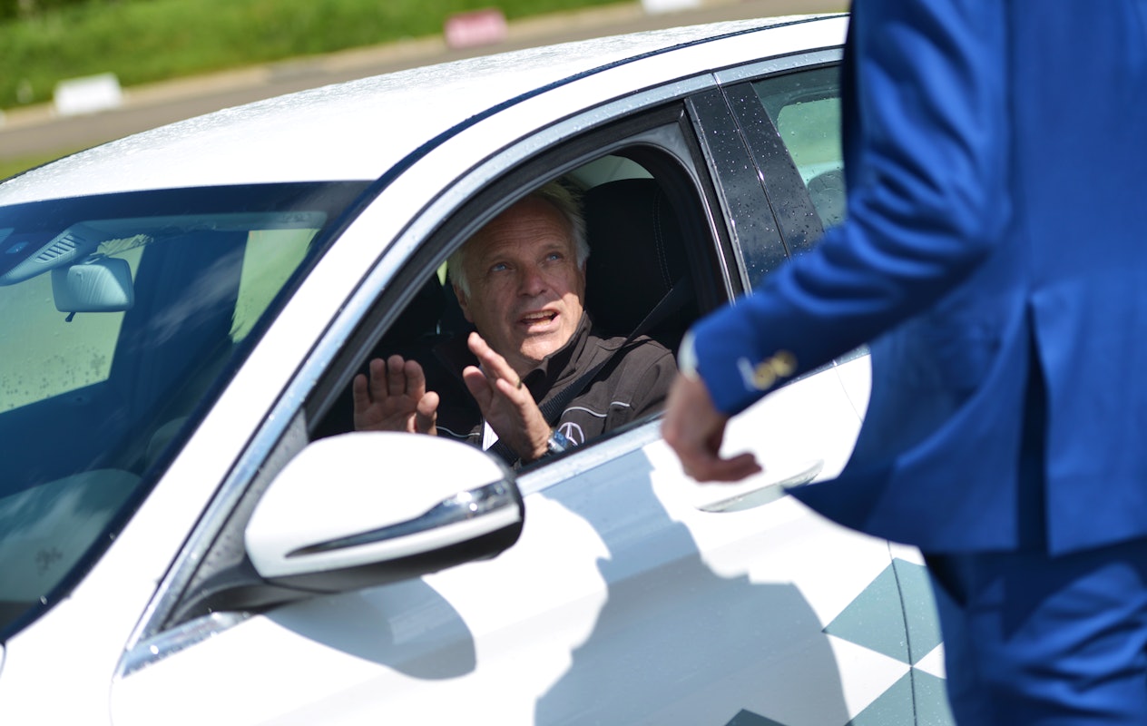 Leer je auto beheersen tijdens een 3 uur durende slipcursus!