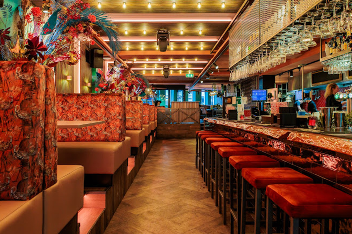 Lunch-etagère bij EVE Foodclub & Bar