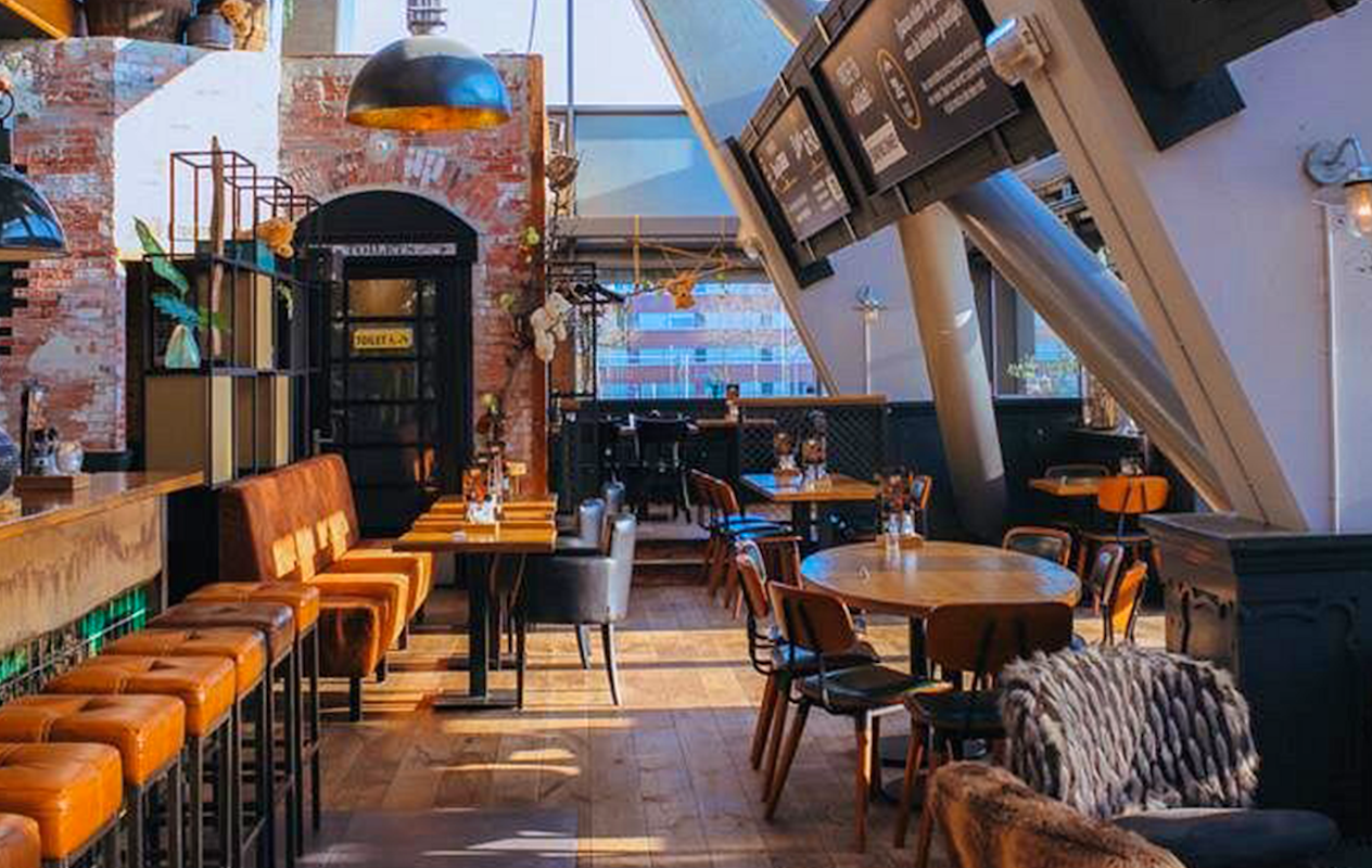 2-gangen keuzelunch bij De Beren Almere