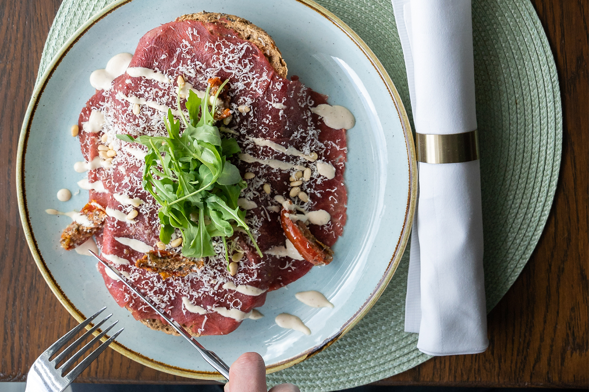 Lunchgerecht naar keuze + koffie/thee in Enkhuizen