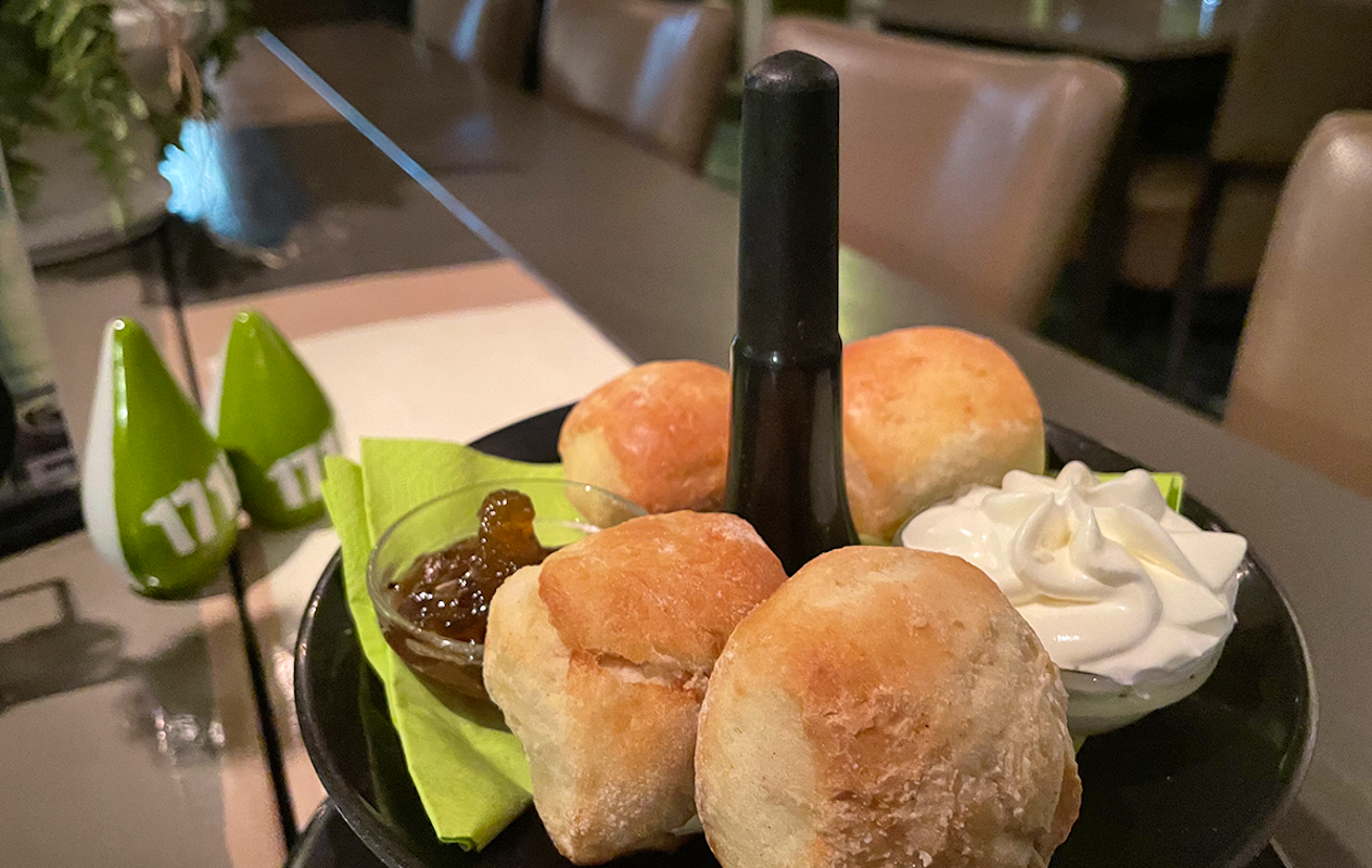 Uitgebreide lunchtoren bij Brasserie 1718