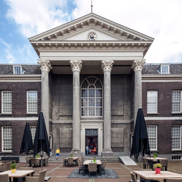 Verken en beleef historisch Schiedam & modern Rotterdam